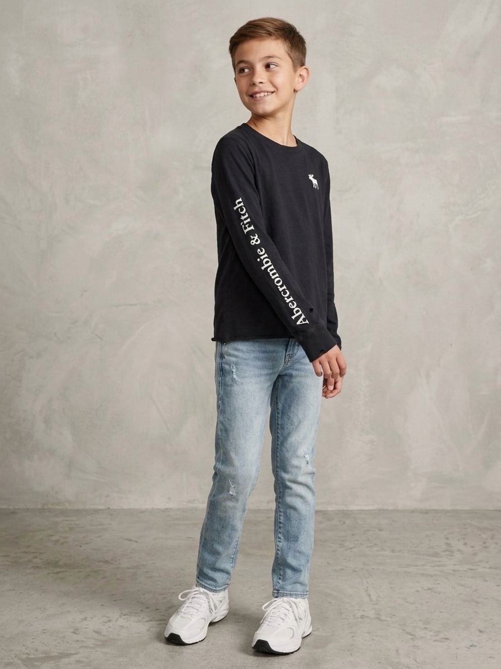 Abercrombie Kids Black Long Sleeve  size 12